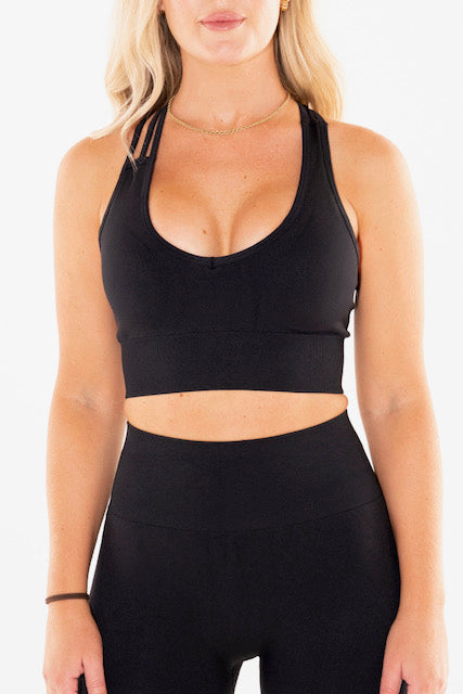 The "Back To Black" Set